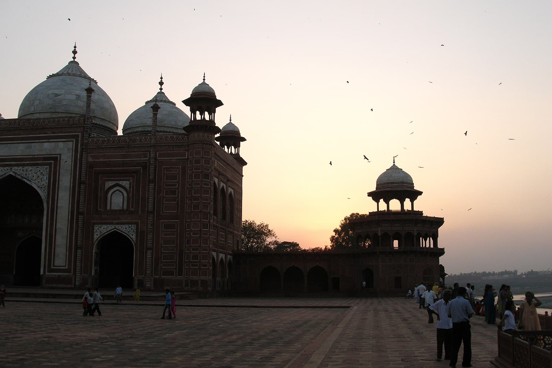 Delhi Heritage & Agra