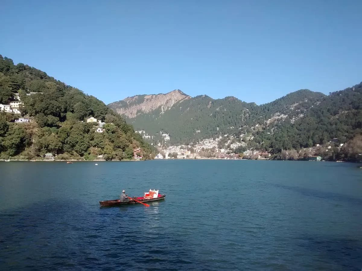Boat on Naini Lake, Nainital